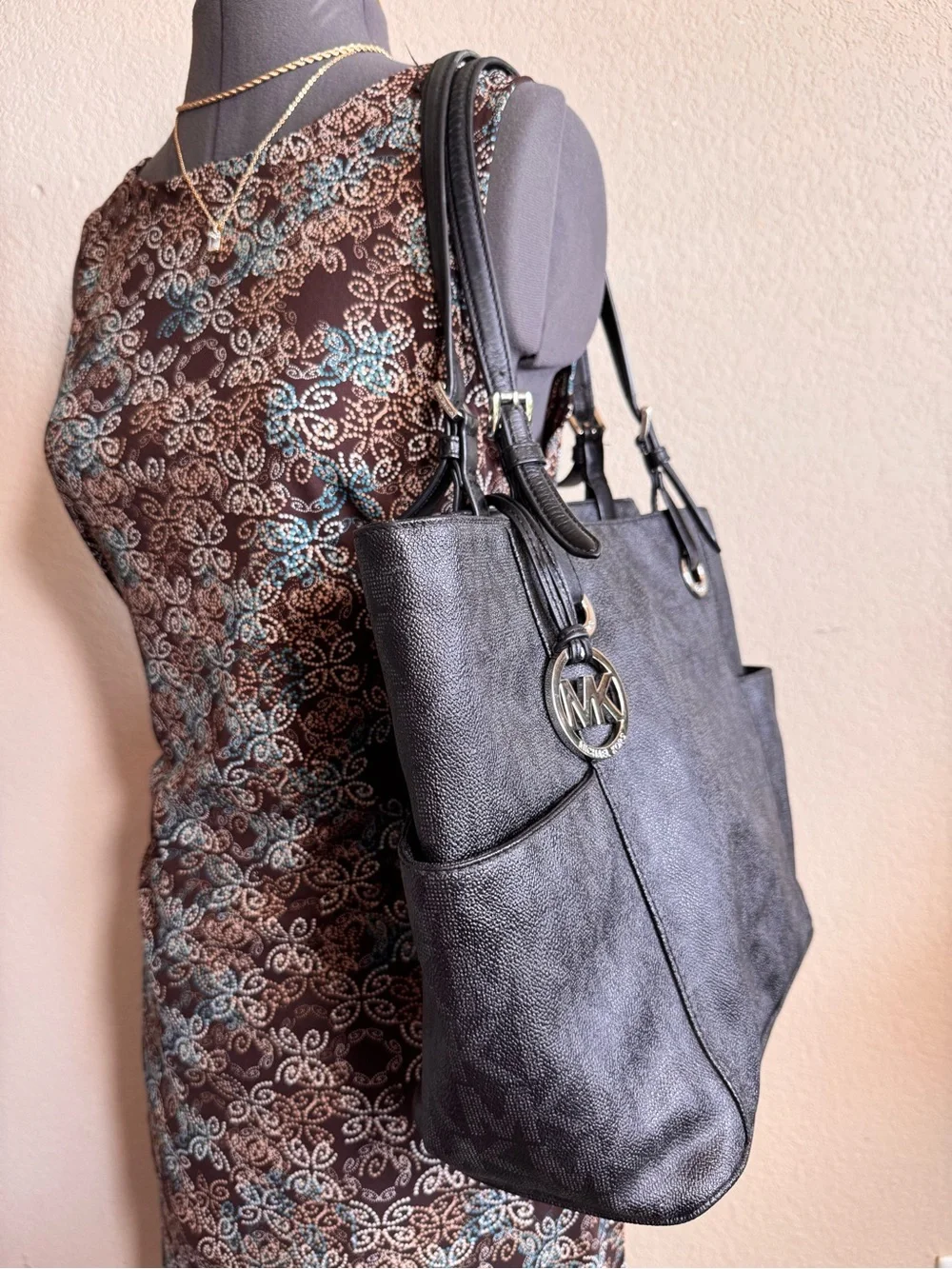 Michael Kors Jet Set East West Tote Shoulder Bag Purse Black Silver Hardware